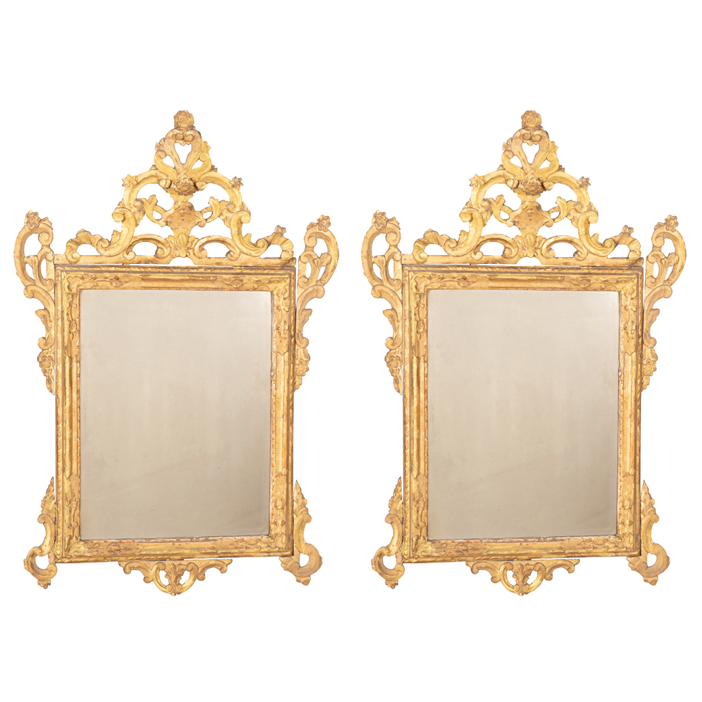 Pair of Italian Rococo Giltwood Mirrors